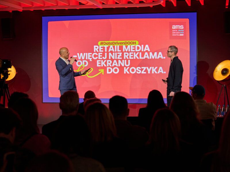 #DataDrivenDOOH 2025 - Łukasz Cioch i Sam Lloyd