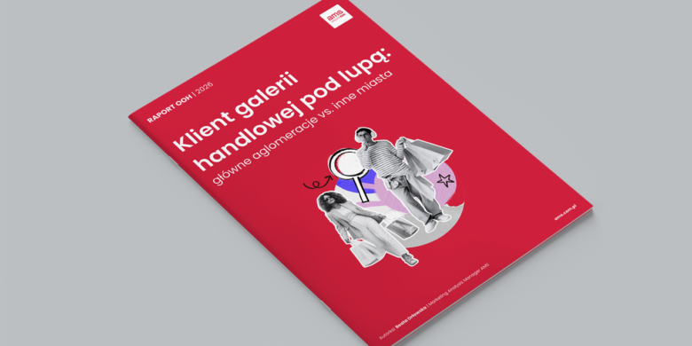 Klient galerii handlowej pod lupą